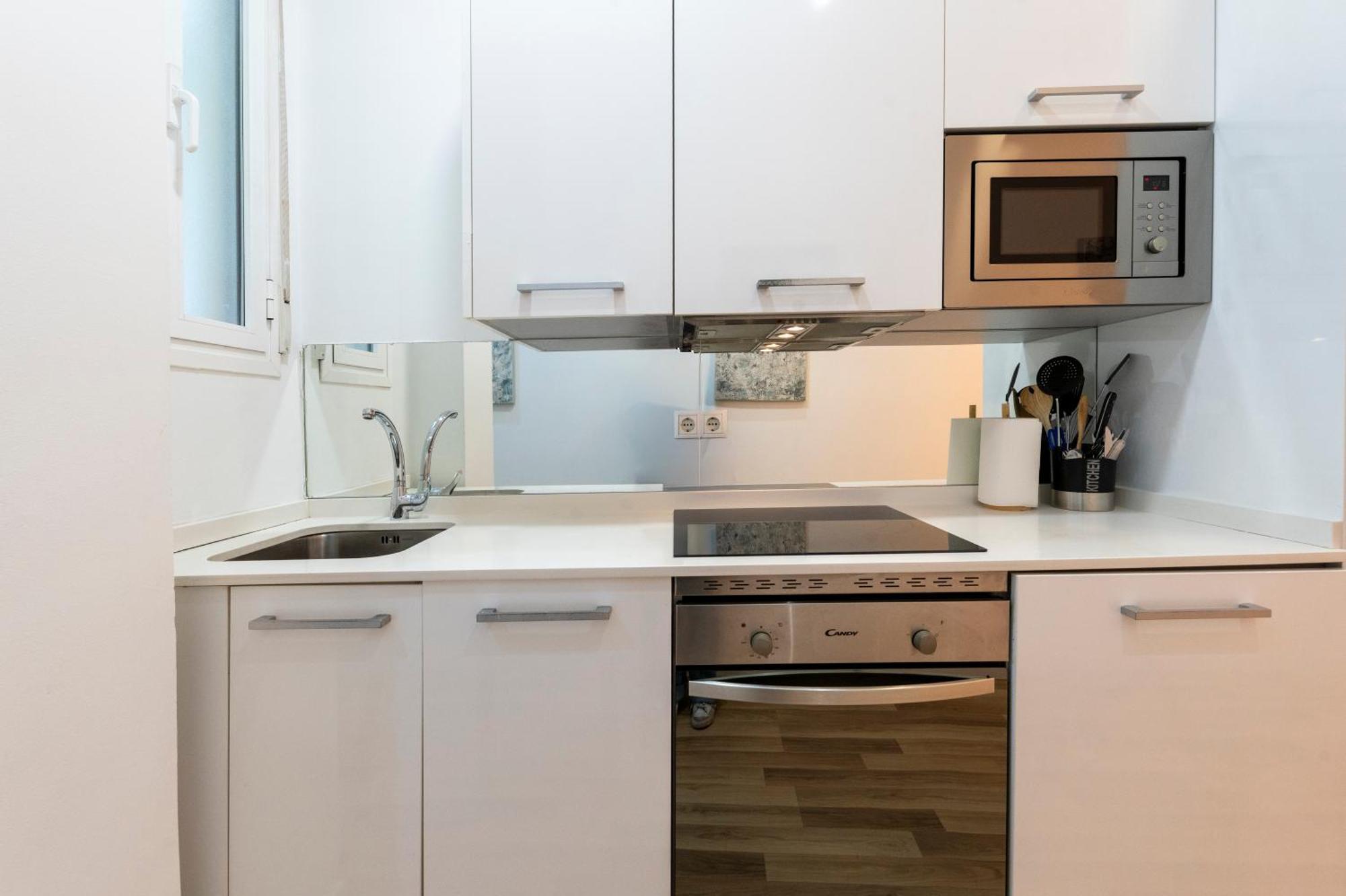 For You Rentals New Design Apartment Temporal Puerta Del Sol Pre10A 马德里 外观 照片