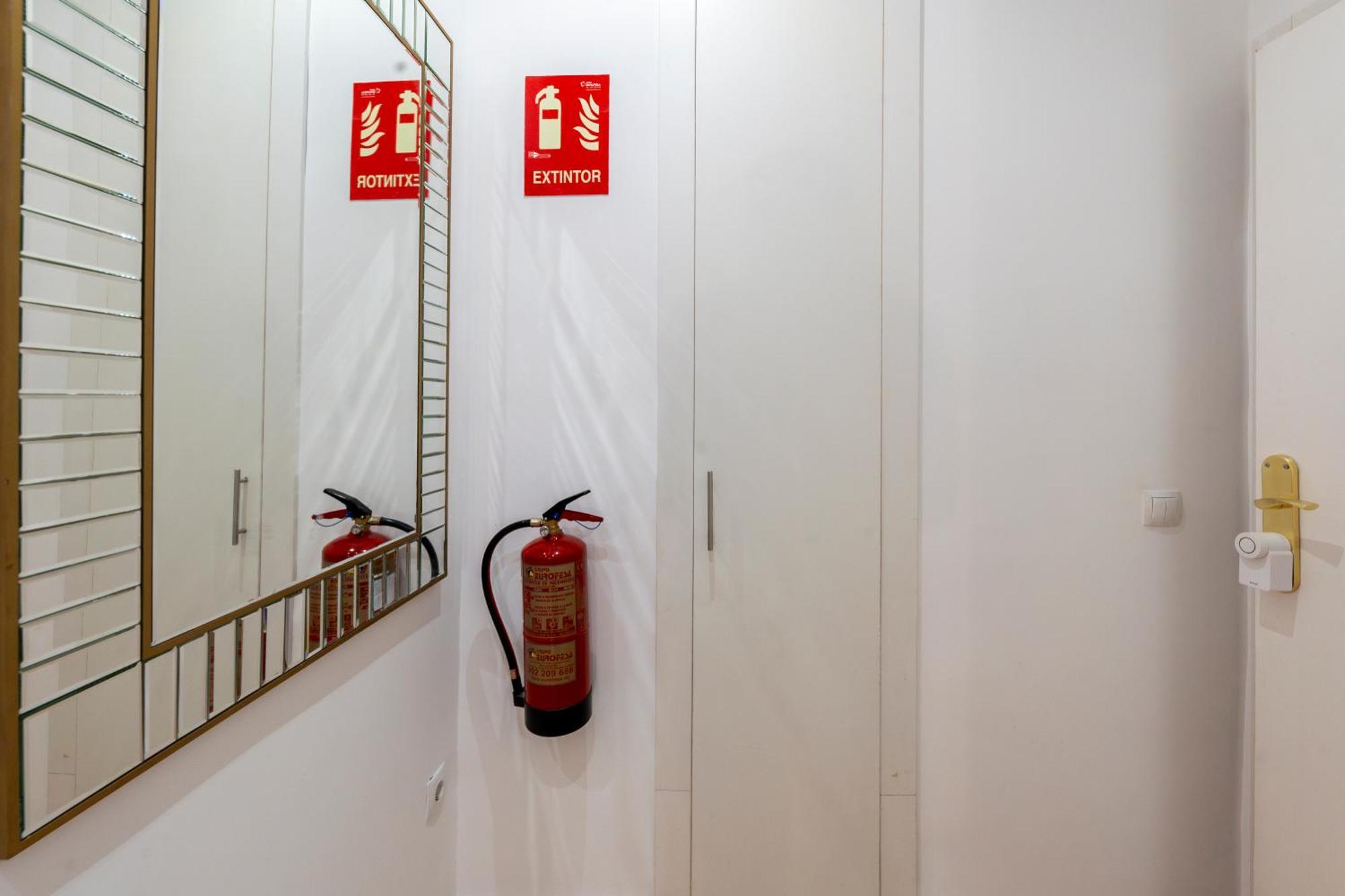 For You Rentals New Design Apartment Temporal Puerta Del Sol Pre10A 马德里 外观 照片