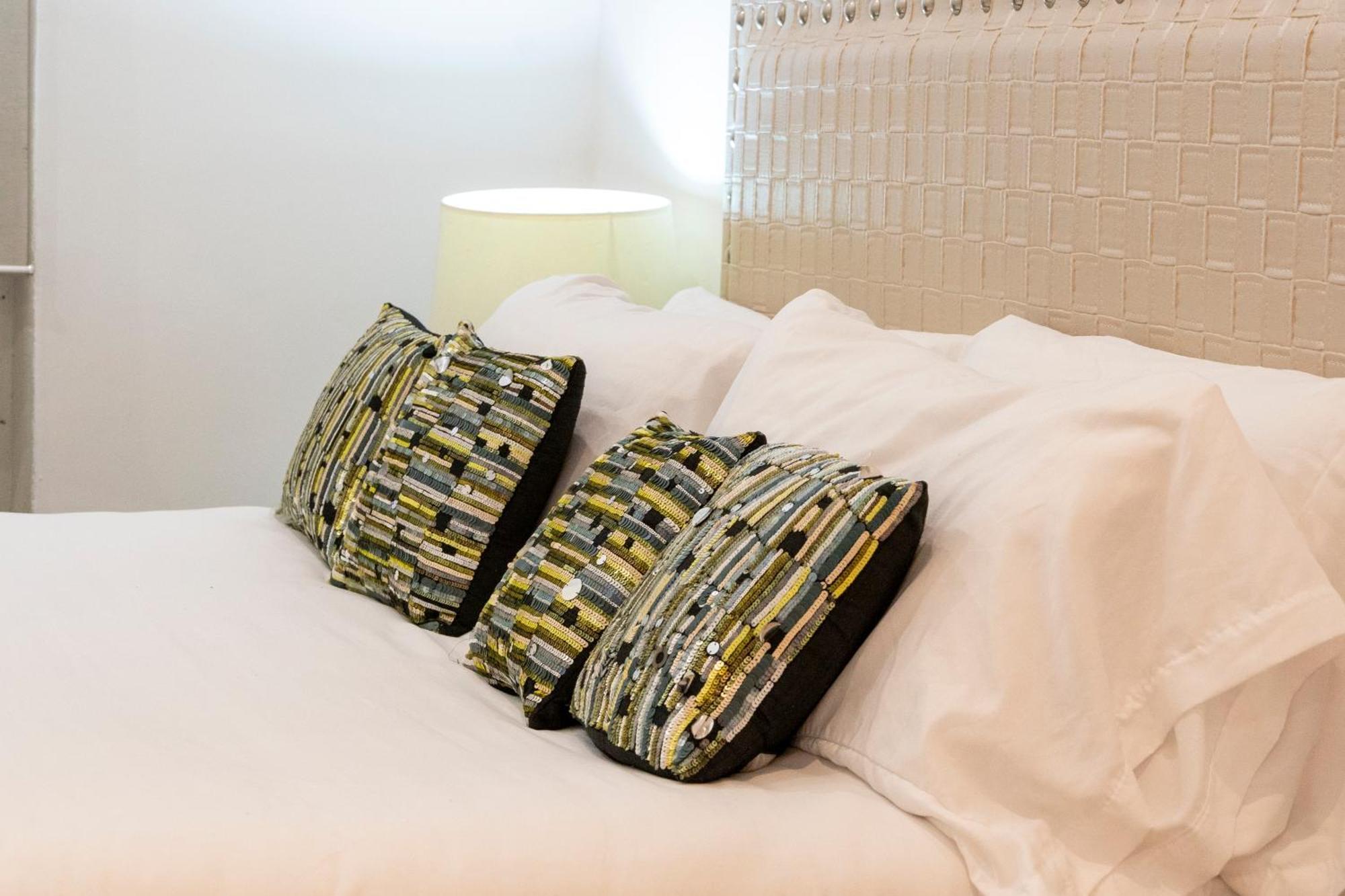 For You Rentals New Design Apartment Temporal Puerta Del Sol Pre10A 马德里 外观 照片